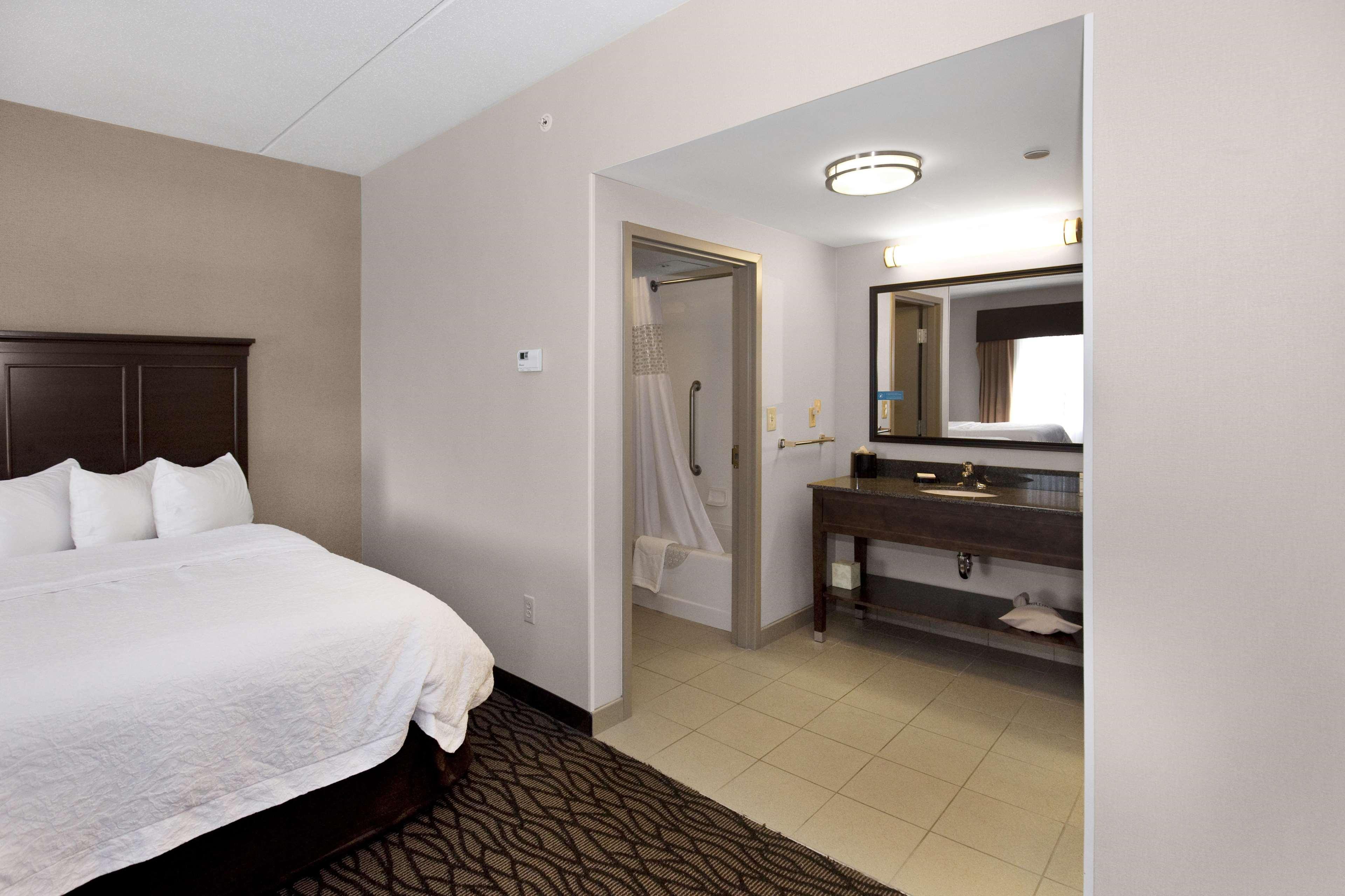 Hampton Inn Butler Extérieur photo