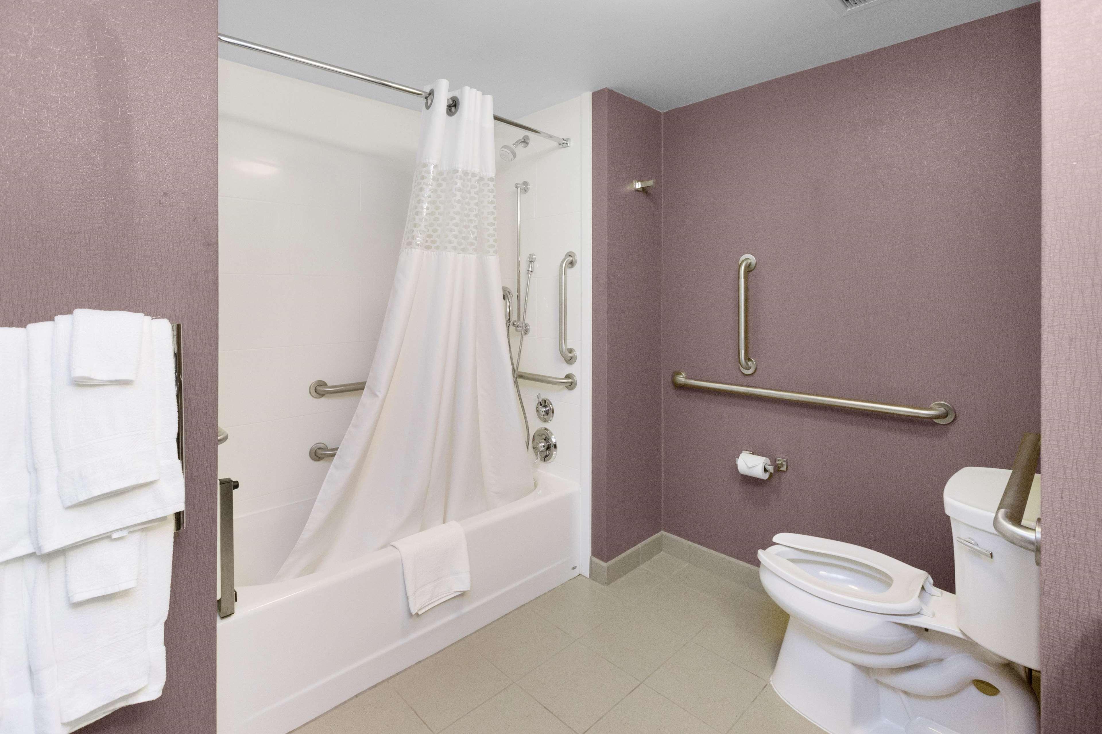 Hampton Inn Butler Extérieur photo
