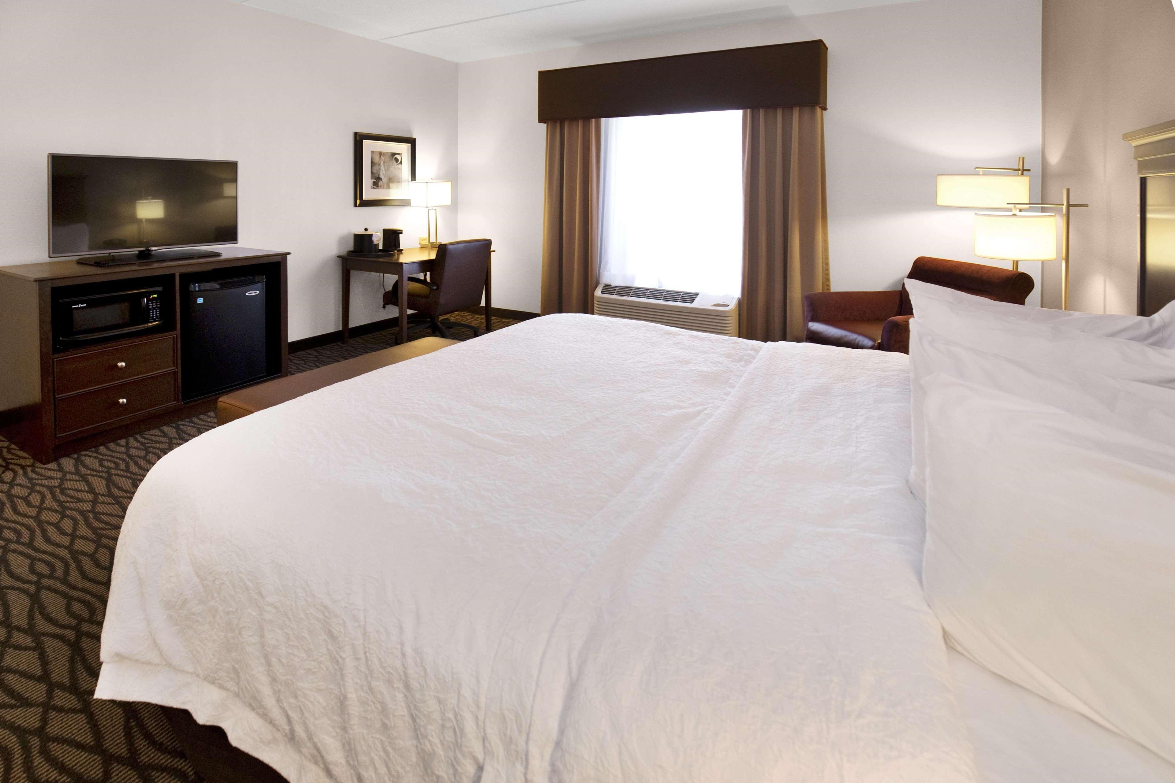 Hampton Inn Butler Extérieur photo