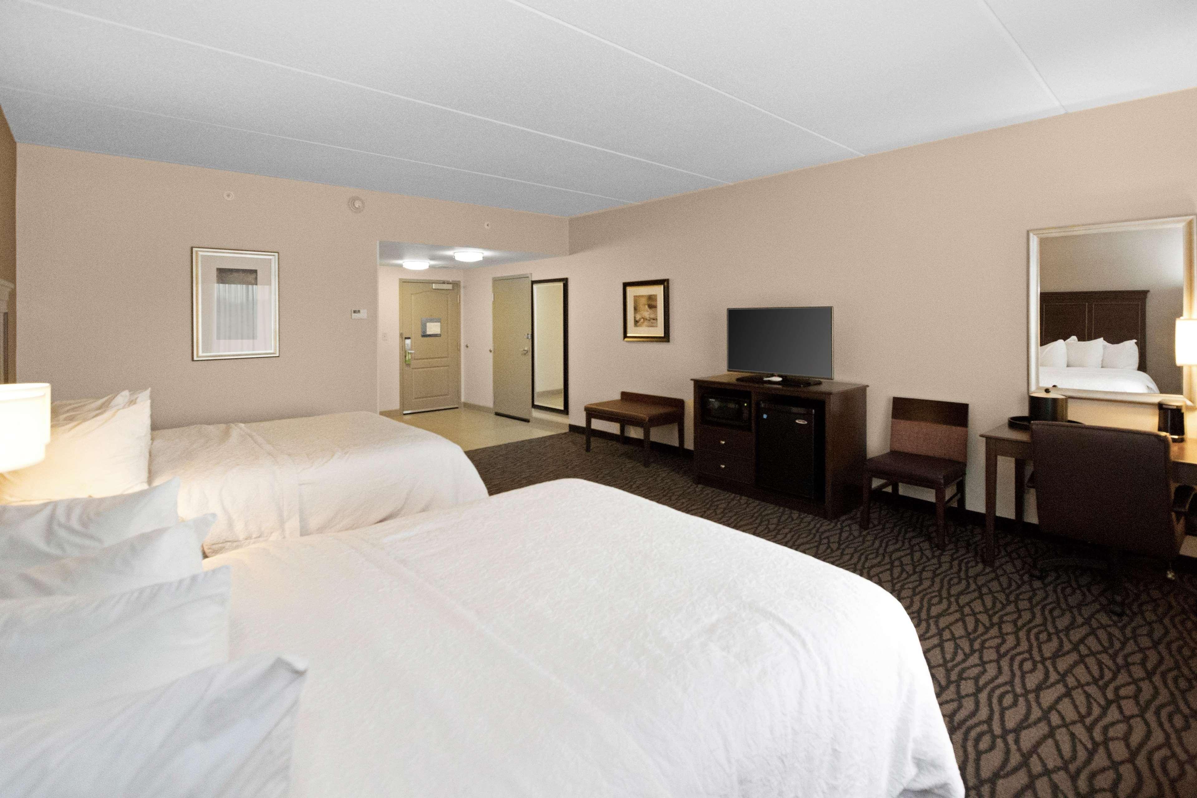 Hampton Inn Butler Extérieur photo