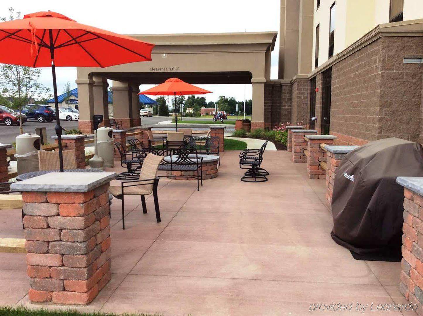 Hampton Inn Butler Extérieur photo